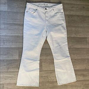 Michael kors white flare boot cut denim raw hem jeans sz 8